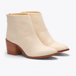 Nisolo Dari Boot - Bone