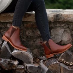 Nisolo Everyday Chelsea Boot - Brandy