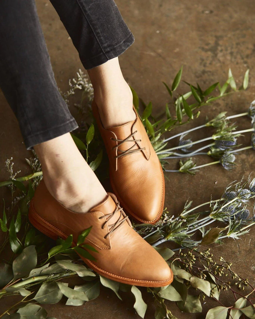 Nisolo Best Sellers James Oxford - Almond 5 Nisolo Best Sellers James Oxford - Almond