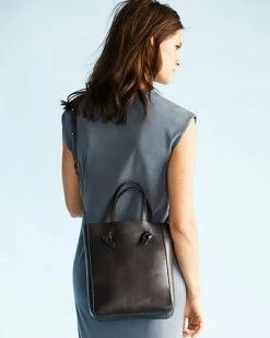 Nisolo Simone Crossbody Shopper Staff Favorites
