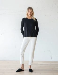 WVN No. 04 Long Sleeve Tee Best Sellers