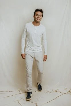 No Nasties Men's Henley Shirt - Manchester