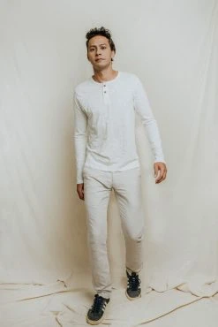 No Nasties Men's Henley Shirt - Manchester