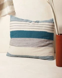 Minna Home Goods Pantelho Large Throw Pillow 22 Minna Home Goods Pantelho Large Throw Pillow