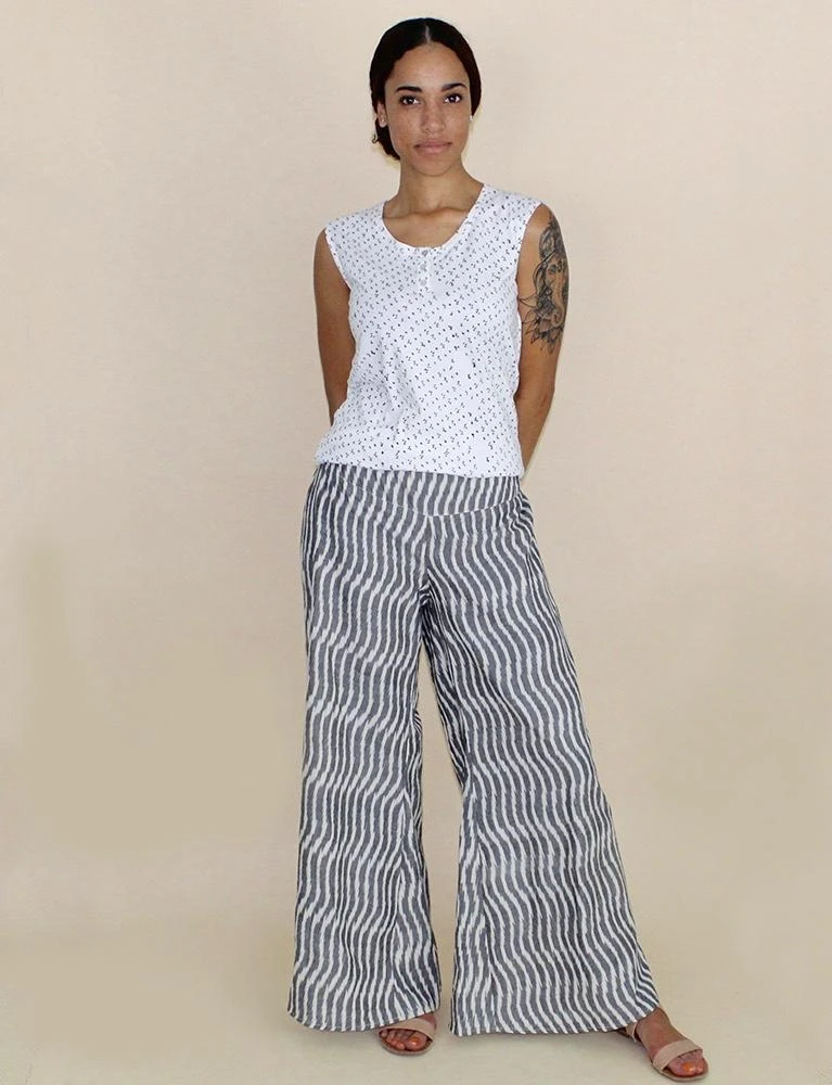 Passion Lilie Billowy Gray + White Pants Clothing 3 Passion Lilie Billowy Gray + White Pants Clothing