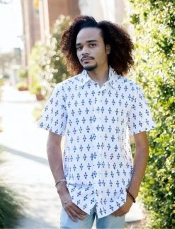 Passion Lilie Men's Jackson Ikat Button Down Shirt