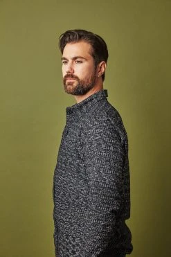 Passion Lilie Men's Timeless Button Down Shirt - Black