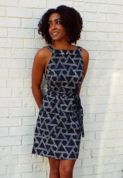 Passion Lilie Triangles Shift Dress