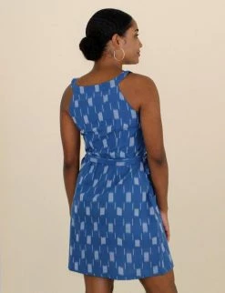 Passion Lilie Victoria Shift Dress