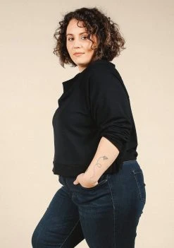 Poplinen Wilder Mock Neck Sweatshirt - Black