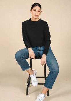 Poplinen Wilder Mock Neck Sweatshirt - Black