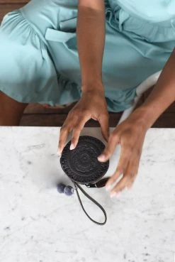 Purse & Clutch Embossed Leather Wristlet Accessories