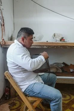 Purse & Clutch Mexican Leather Crossbody - Charcoal Accessories