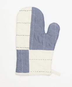 Anchal Quilted Oven Mitt