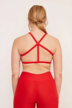 Wolven Recycled Pyramid Top - Cayenne