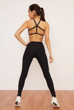 Wolven Recycled Pyramid Top - Onyx