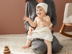 Coyuchi Remi Baby Blanket + Beanie Set - Undyed