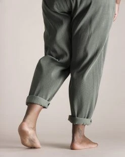Soluna Collective Sage Balloon Pants 20 Soluna Collective Sage Balloon Pants