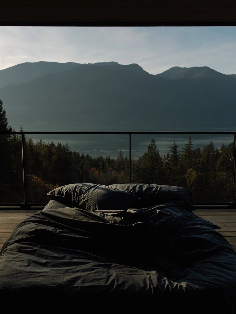 Takasa Home Goods Sateen Bed Sheet Set - Alps 4 Takasa Home Goods Sateen Bed Sheet Set - Alps