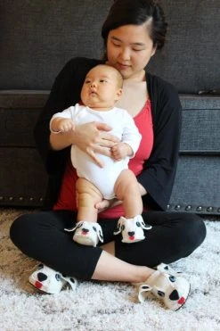 Silk Road Bazaar Kids' + Baby Wool Baby Booties - Alligator