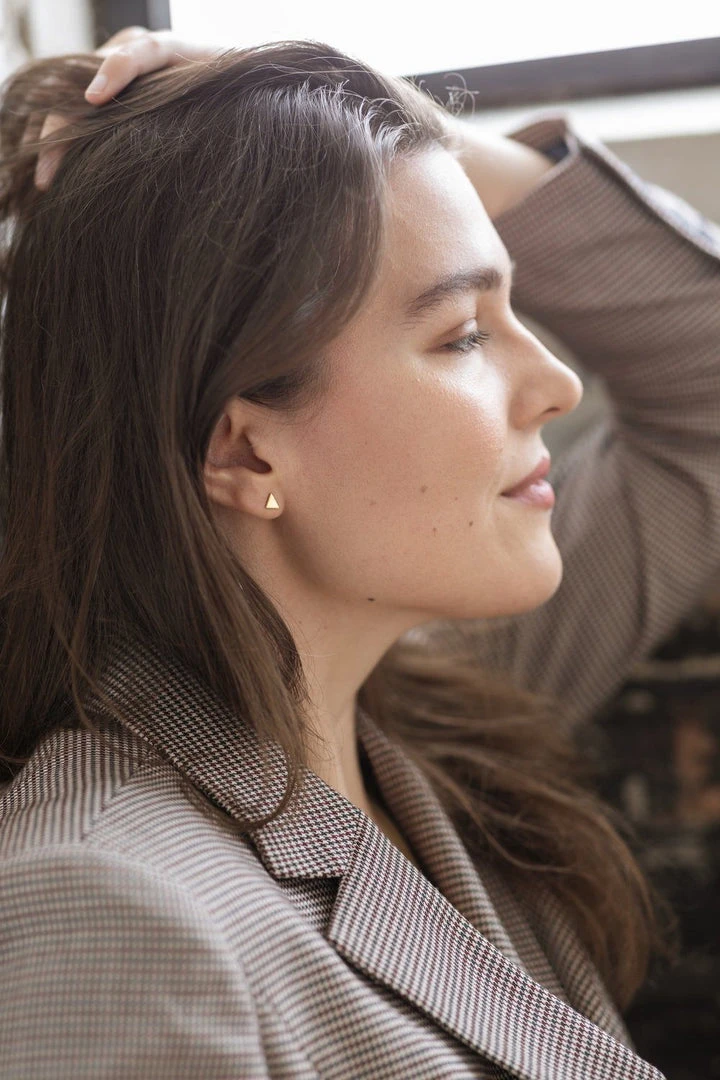 Abby Alley Siv Stud Earrings 4 Abby Alley Siv Stud Earrings