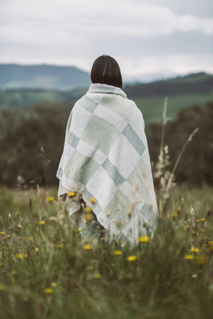 Zuahaza Home Goods Sumapaz Large Throw Blanket 4 Zuahaza Home Goods Sumapaz Large Throw Blanket