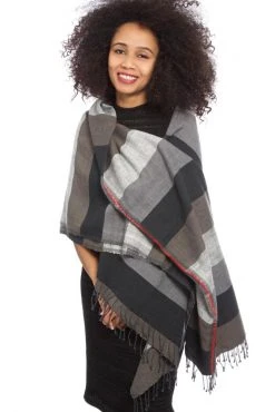 Swahili African Modern Home Goods New Moon Throw Blanket / Tablecloth