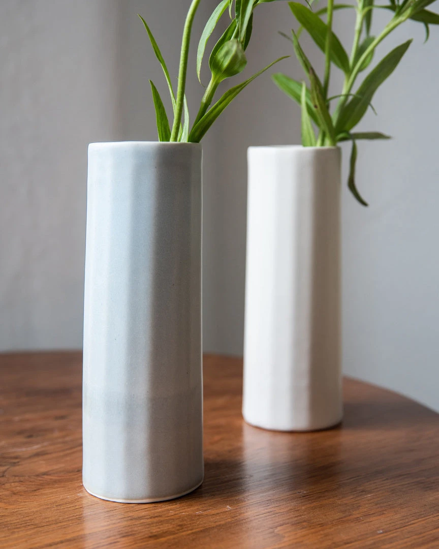 The Bright Angle Bloom Porcelain Vase - Silk White 4 The Bright Angle Bloom Porcelain Vase - Silk White