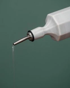 The Bright Angle Elixir Porcelain Olive Oil Bottle - Mica Black