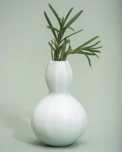 The Bright Angle Home Goods Sprout Bud Porcelain Vase - Silk White