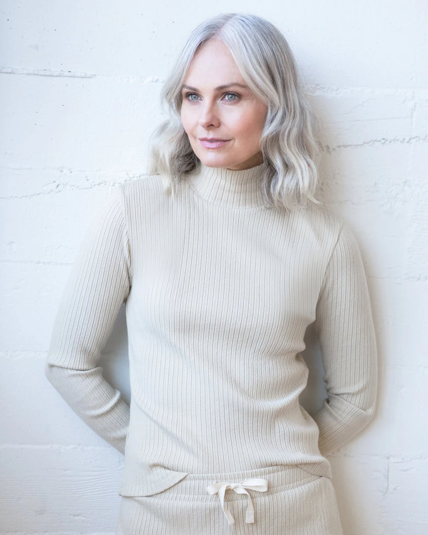 WVN Classic Turtleneck Clothing 3 WVN Classic Turtleneck Clothing