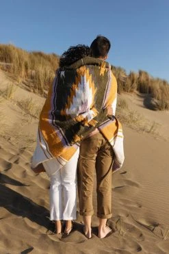 Caminito Best Sellers Tierra Upcycled Blanket
