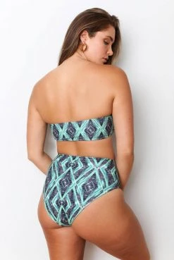 Wolven Recycled Bandeau Swimsuit Top - Jungle 10 Wolven Recycled Bandeau Swimsuit Top - Jungle