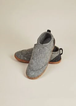 Kyrgies Women's Wool Tengries Slippers - Gray