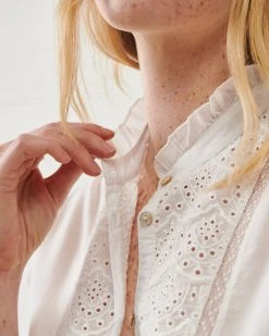 WVN Meredith Eyelet Blouse