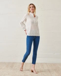 WVN Meredith Eyelet Blouse