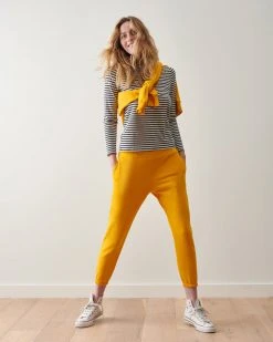 WVN Stadium Jogger 17 WVN Stadium Jogger