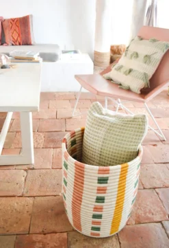 Zuahaza Handcrafted Boyaca Medium Floor Basket