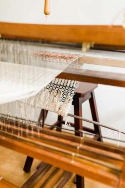 Zuahaza Charalá Blanket - Mint Home Goods