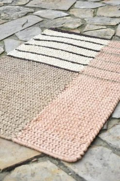 Zuahaza Curiti Fique Rug - Small 11 Zuahaza Curiti Fique Rug - Small